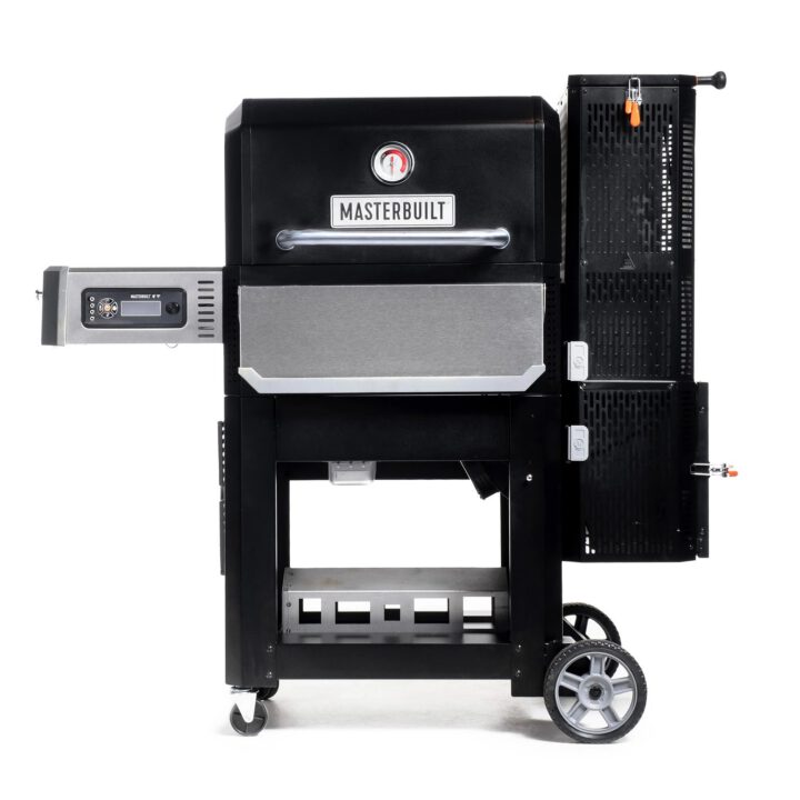 Gravity Series® 800 Digital Charcoal Griddle + Grill + Smoker